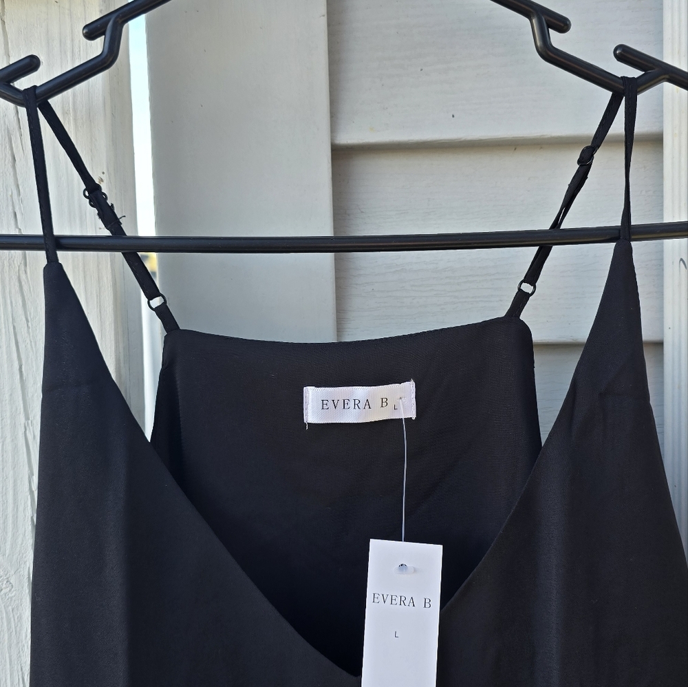 Evera B Tank Top - Picture 8 of 9